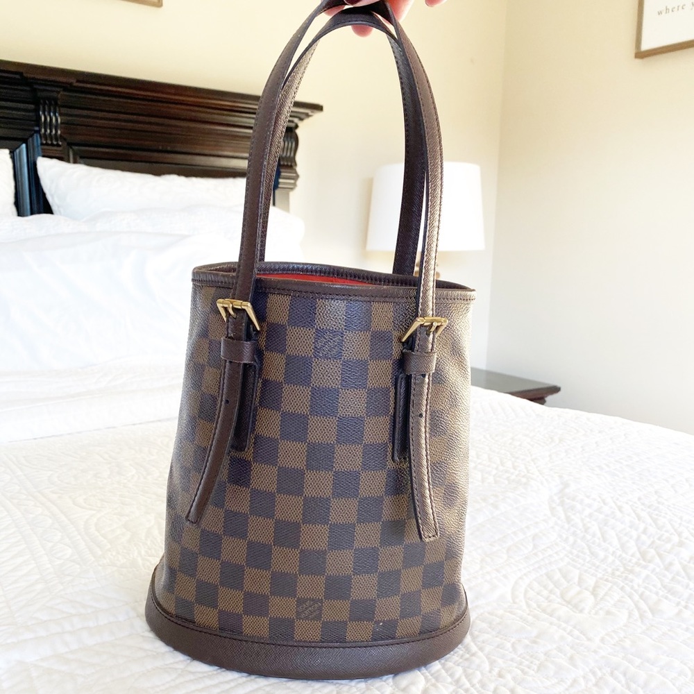 ❌ TRADED ❌ Louis Vuitton damier Marais bucket bag